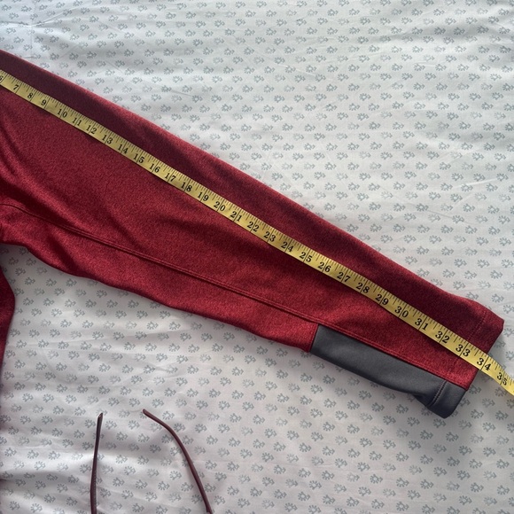 The North Face Men's Red Zip Up Size XXL Jacket - Picture 6 of 7